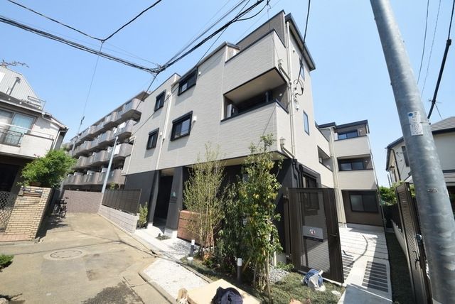 建物外観　★2020年築オシャレな物件です★