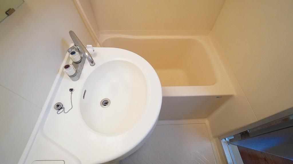 洗面設備　別号室の参考写真です。