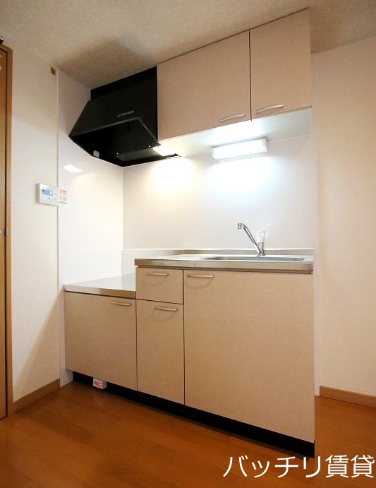 キッチン　同型シリーズの為、現状を優先致します