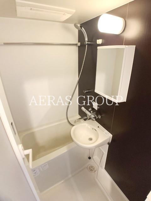 バス・シャワールーム　別部屋同仕様