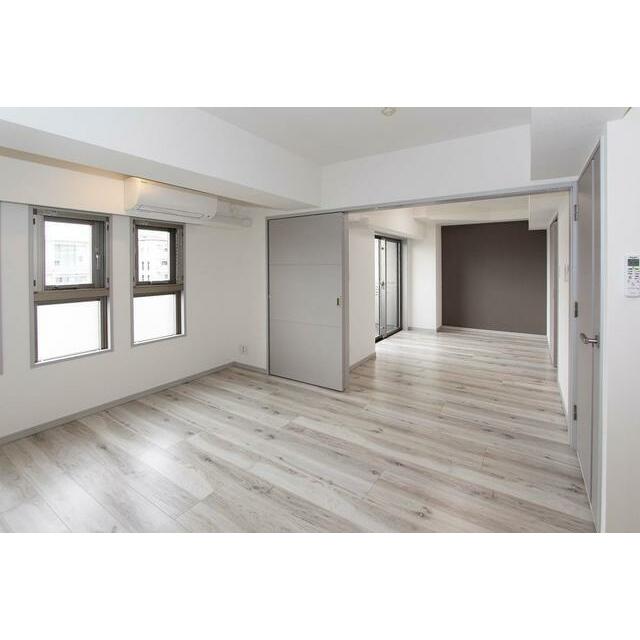 居室・リビング　11.2帖のきれいなLDK。