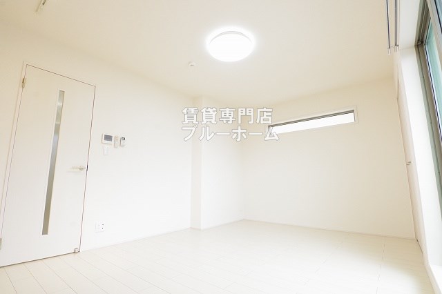 その他部屋・スペース　別角度からの洋室！