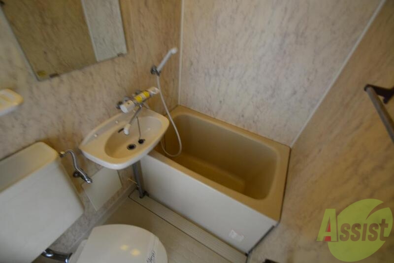 バス・シャワールーム　使い勝手の良い３点ユニット