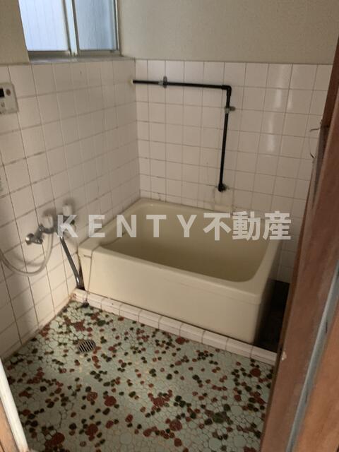 バス・シャワールーム　ゆったり過ごせるお風呂です