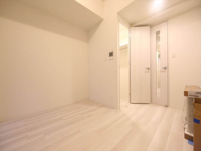 居室・リビング　洋室7帖　ウォークインクローゼット付（収納充実してます）