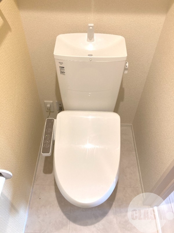 トイレ　ウォシュレット＆ウォームレット