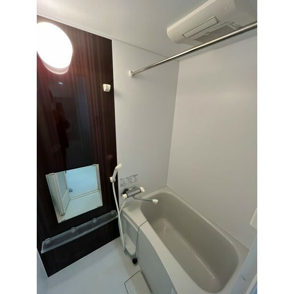 バス・シャワールーム　同シリーズ物件のモデルルームになります※現況優先