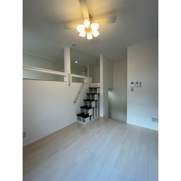 居室・リビング　同シリーズ物件のモデルルームになります※現況優先