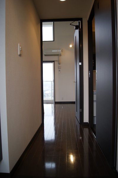 玄関　※写真と異なる場合は現状優先