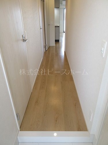 玄関　※別号室参考写真