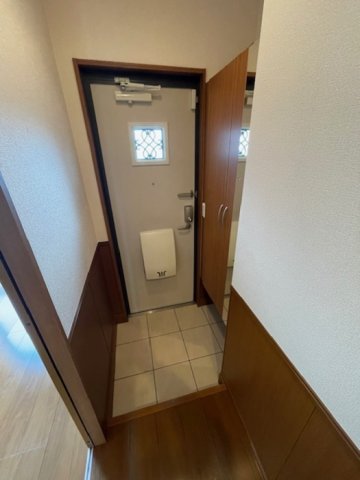 玄関　サンハイツ喜連A棟