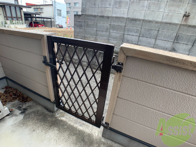 バルコニー　バルコニーには洗濯物が干せるようになっています。