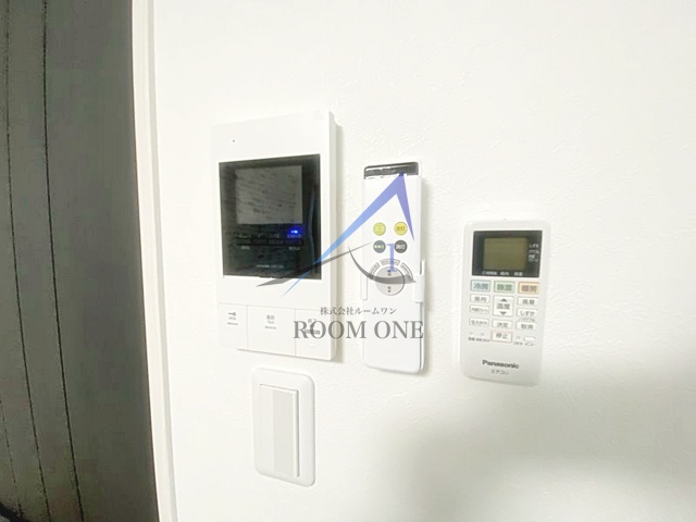 セキュリティ　モニター付きインターホンです。