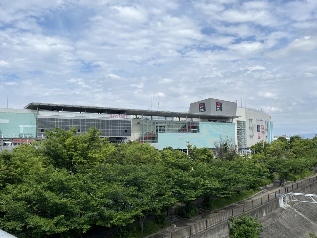 ショッピングセンター　イオンモール伊丹（ショッピングセンター）まで450m