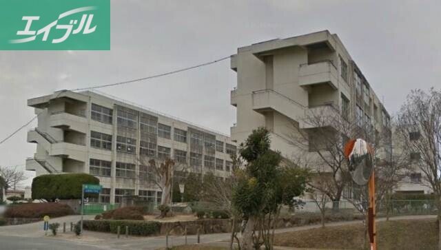 小学校　赤磐市立山陽東小学校（小学校）まで700m