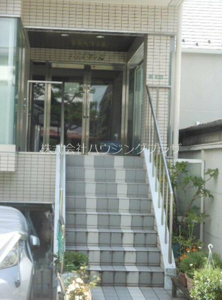 エントランス　エントランス