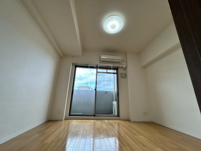 居室・リビング　エスリード阿波座サウスプレイス　洋室