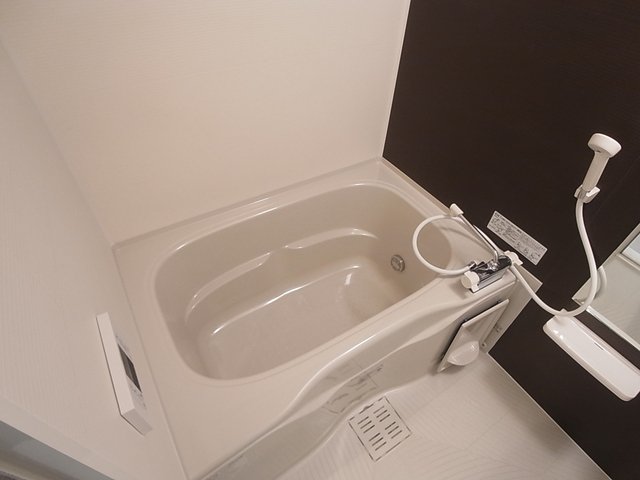 バス・シャワールーム　きれいなお風呂です