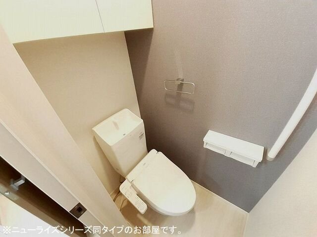 トイレ　清潔感のあるトイレです
