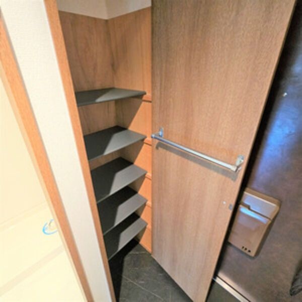 その他設備　※写真は同じマンションの違う部屋のものになります。