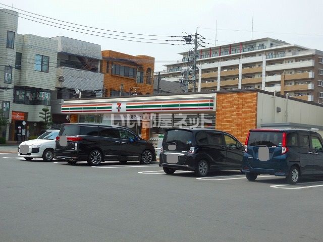 コンビニ　セブンイレブン 伊集院徳重店（コンビニ）まで1143m