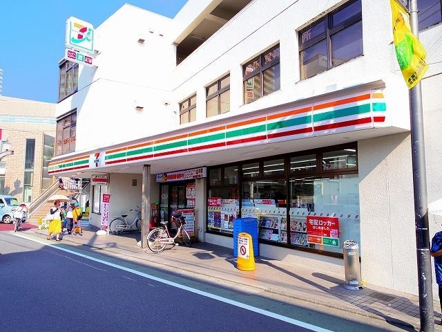 コンビニ　セブンイレブン 練馬東大泉6丁目店（コンビニ）まで1037m