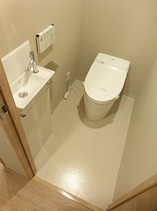 トイレ　参考写真