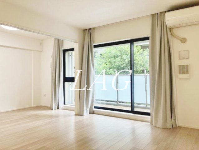 居室・リビング　洋室のお部屋です。