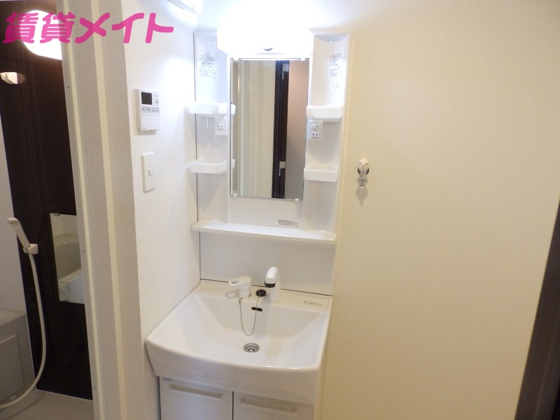 洗面設備　別部屋参考写真
