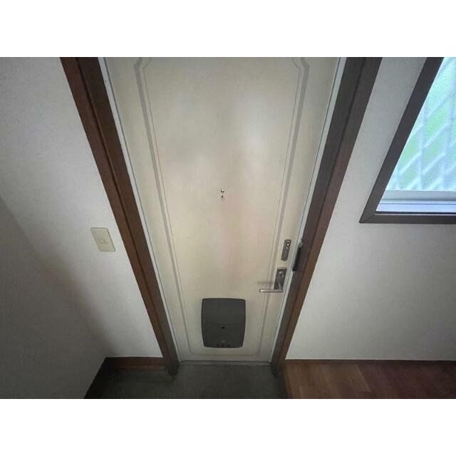 玄関　物件画像