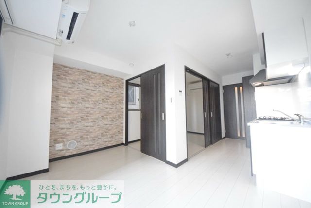 居室・リビング　お問合せはタウンハウジングまで！※現地待合わせ相談可能