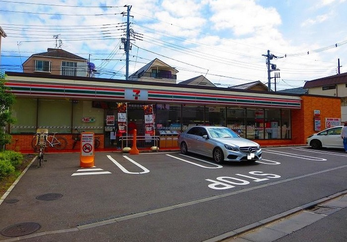 コンビニ　セブンイレブン目黒東が丘2丁目店（コンビニ）まで125m