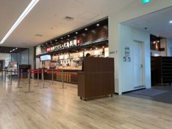 飲食店　丸亀製麺駒澤大学店（飲食店）まで275m