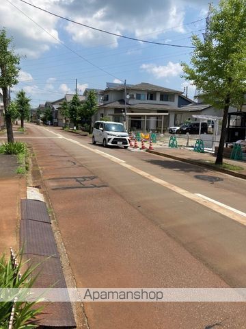 その他　前面道路（その他）まで0m