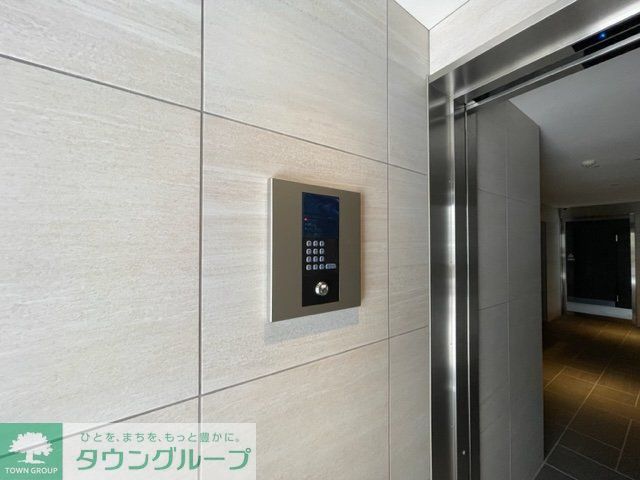 セキュリティ　エントランス