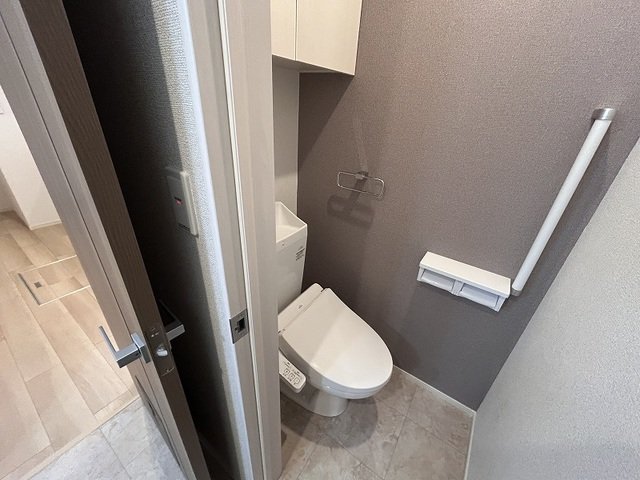 トイレ　落ち着いたトイレです