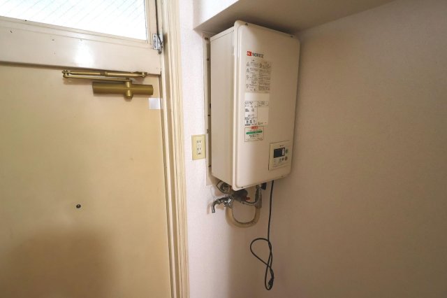 その他設備　給湯機は室内に設置しています