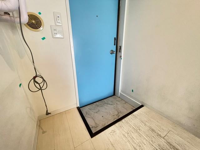 玄関　※別部屋参考写真※