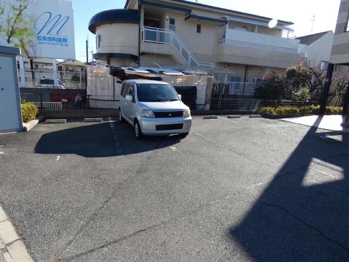 駐車場　敷地内駐車場を完備です☆