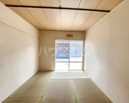 ウイングAsanaCの内装写真