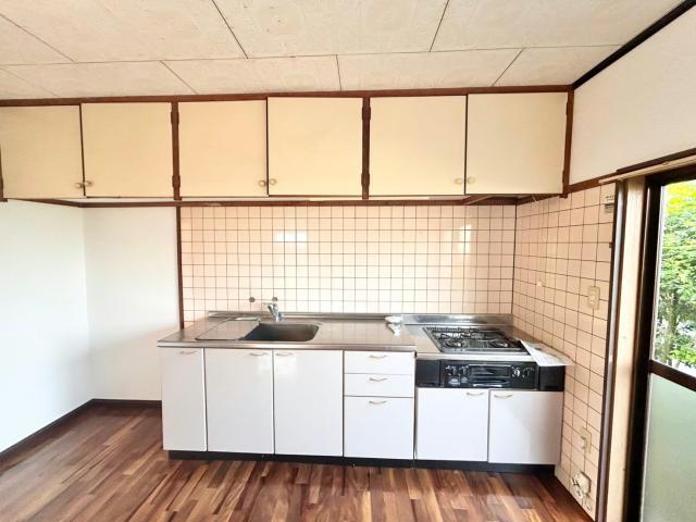 北諸県郡三股町 1階建 築29年のキッチン写真