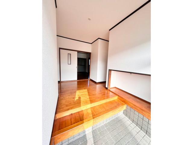 北諸県郡三股町 1階建 築29年の玄関写真