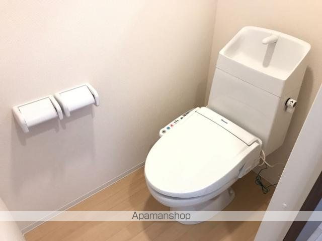 CEDAR RBのトイレ写真