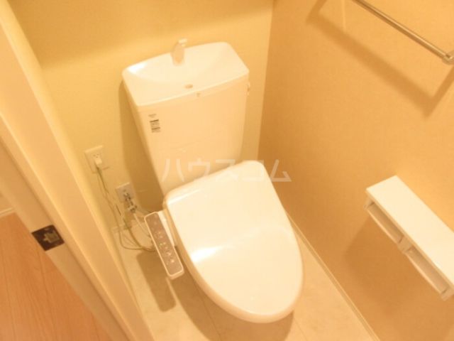 プール リアンのトイレ写真