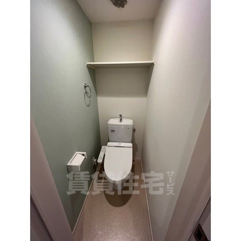 地下鉄東山線 中村公園駅 徒歩7分 2階建 築10年のトイレ写真
