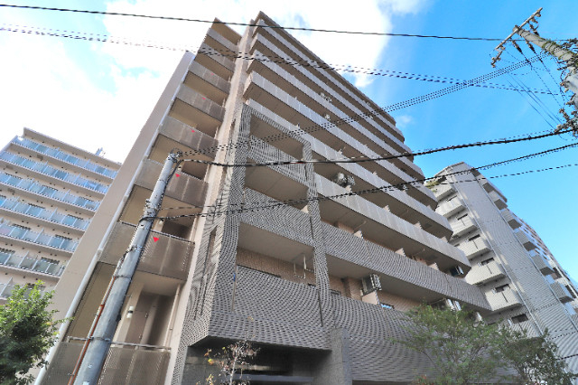 エレナ西宮北口の外観写真