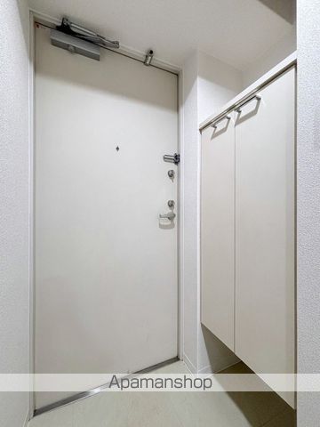 地下鉄堺筋線 北浜駅 徒歩5分 15階建 築14年の玄関写真