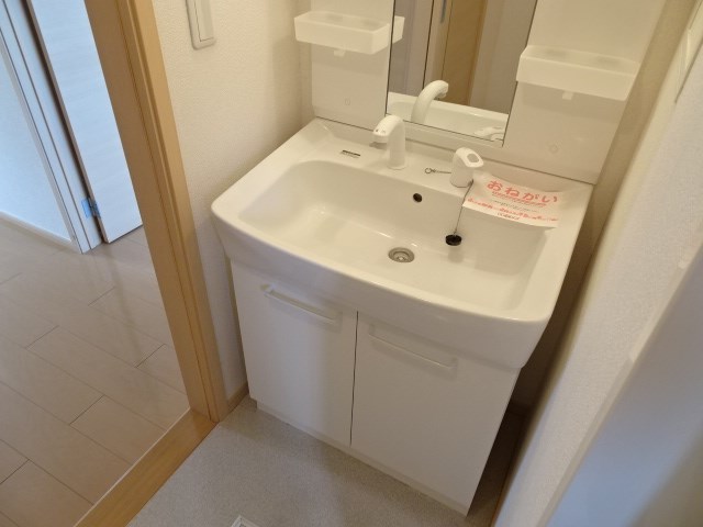 洗面設備　参考写真