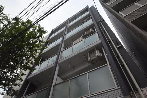 ウィングコート徳川の建物外観