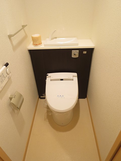 【プラシード・パラッツオのトイレ】